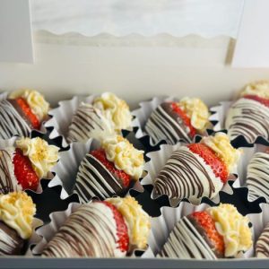 Cole's Custom Cheesecakes - Boxed Cheesecake Filled Chocolate Covered Strawberries