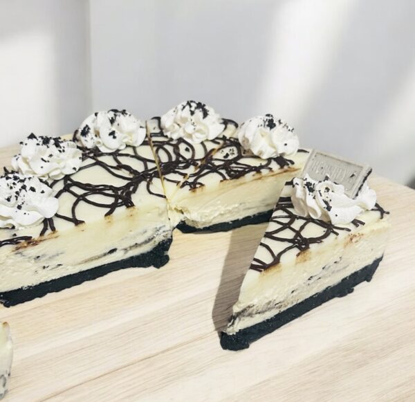 Cookies N’ Cream Cheesecake