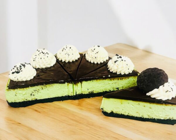 Mint Chocolate Chip Cheesecake