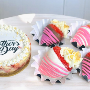 Mother's Day Cheesecake & Strawberries Treat Box